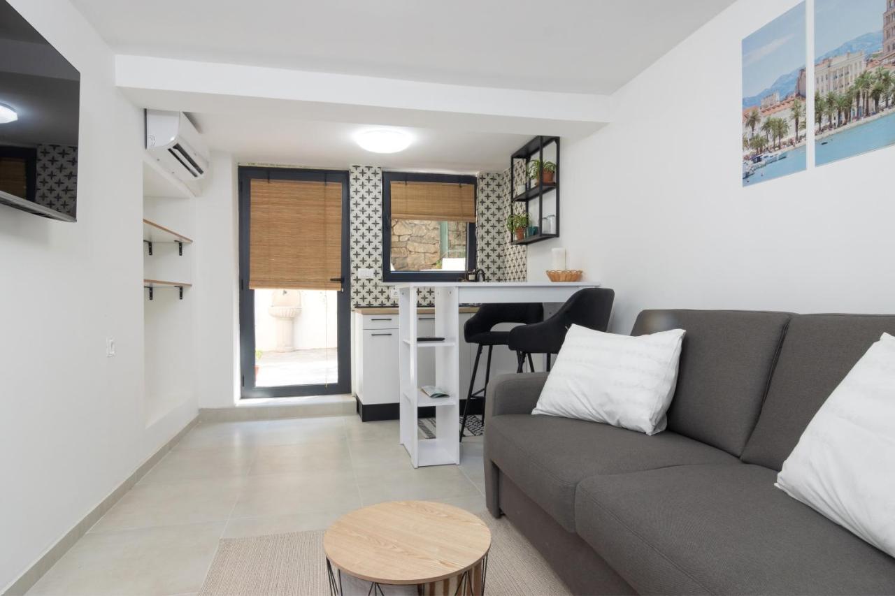 Studio Tina In Centar With Parking 斯普利特 外观 照片