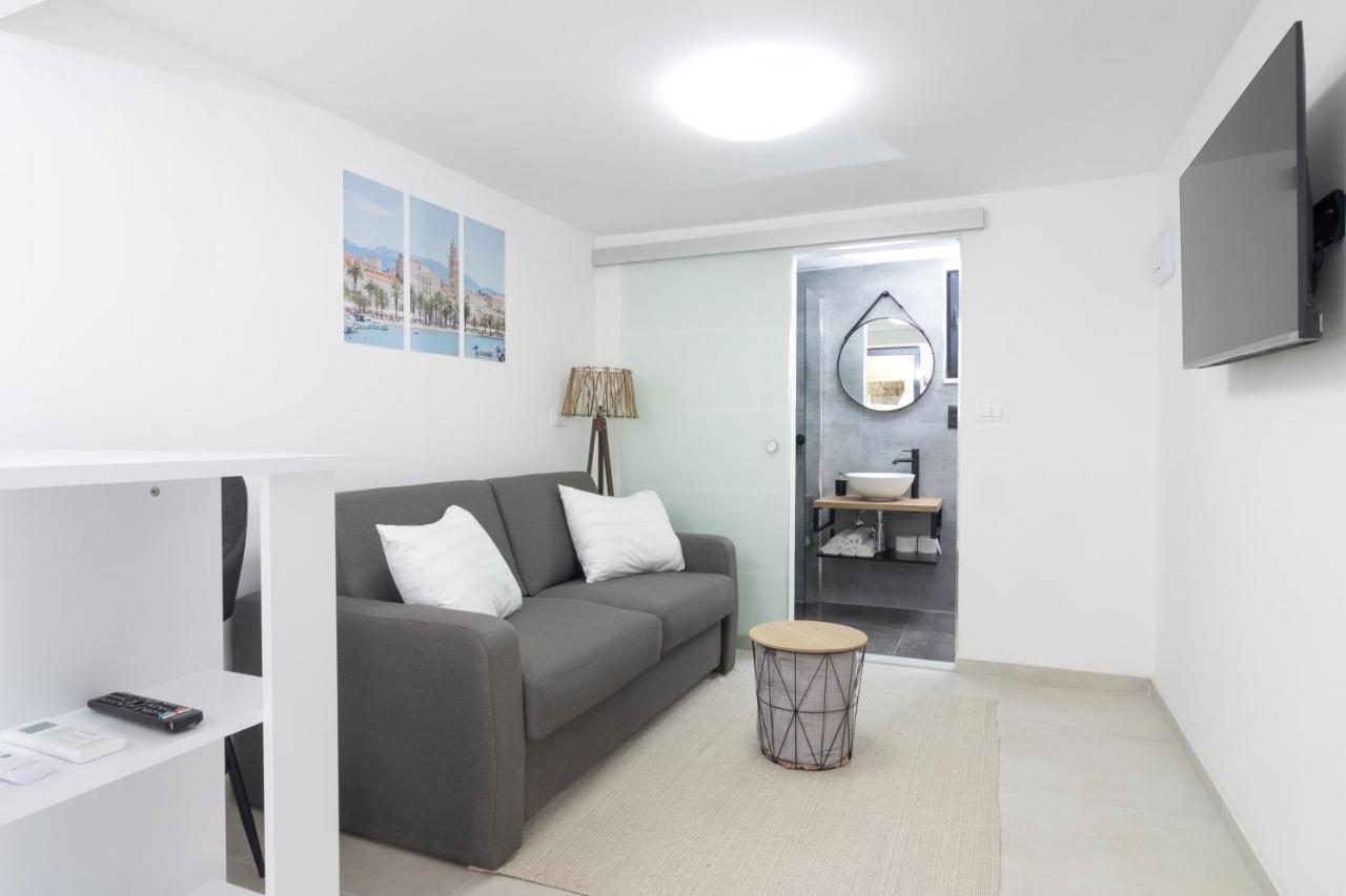 Studio Tina In Centar With Parking 斯普利特 外观 照片
